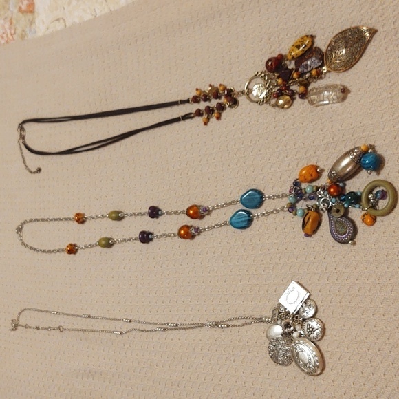 None Jewelry - Lot of Dangling Neckaces